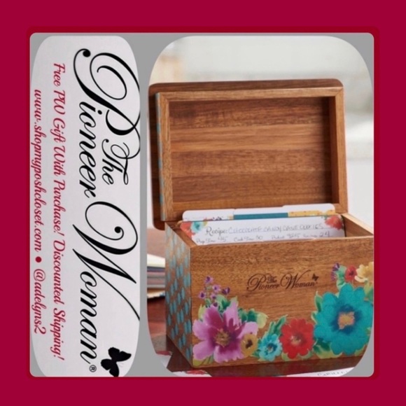 🌺 New Pioneer Woman Natural Acacia wood Recipe Box & Recipe Cards - Picture 3 of 10
